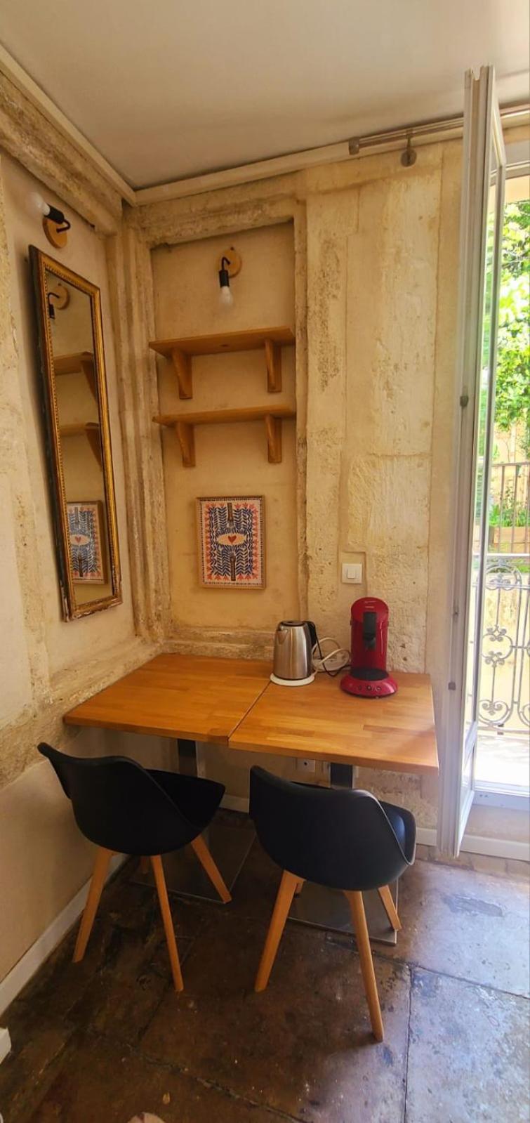 Studio Au Coeur Historique De Montpellier, 2 Personnes Et Wifi Экстерьер фото